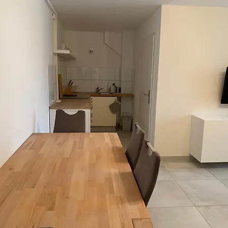 Hotel apartamentowy Deck 3 In *
